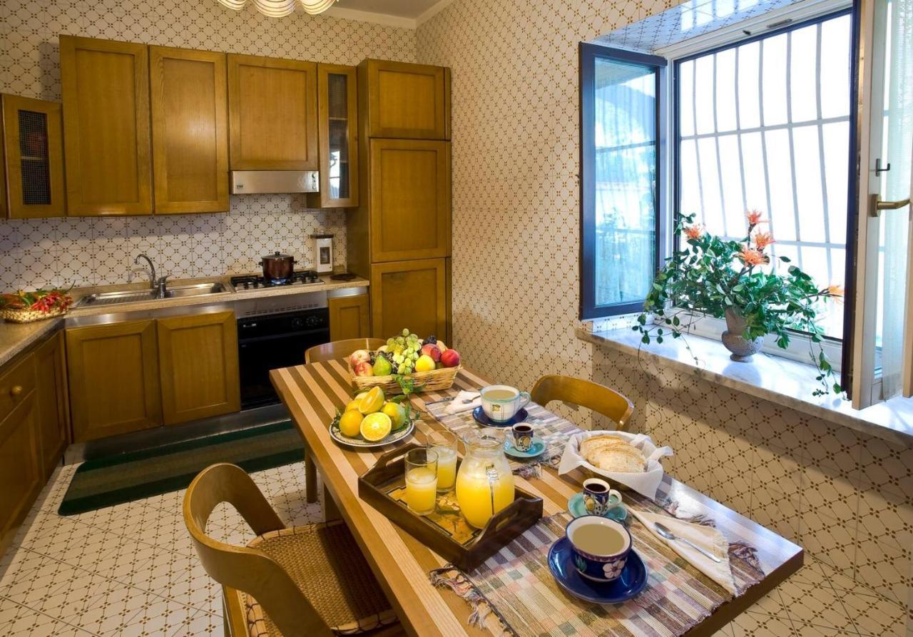Don Valerio Sorrento Apartment Екстериор снимка