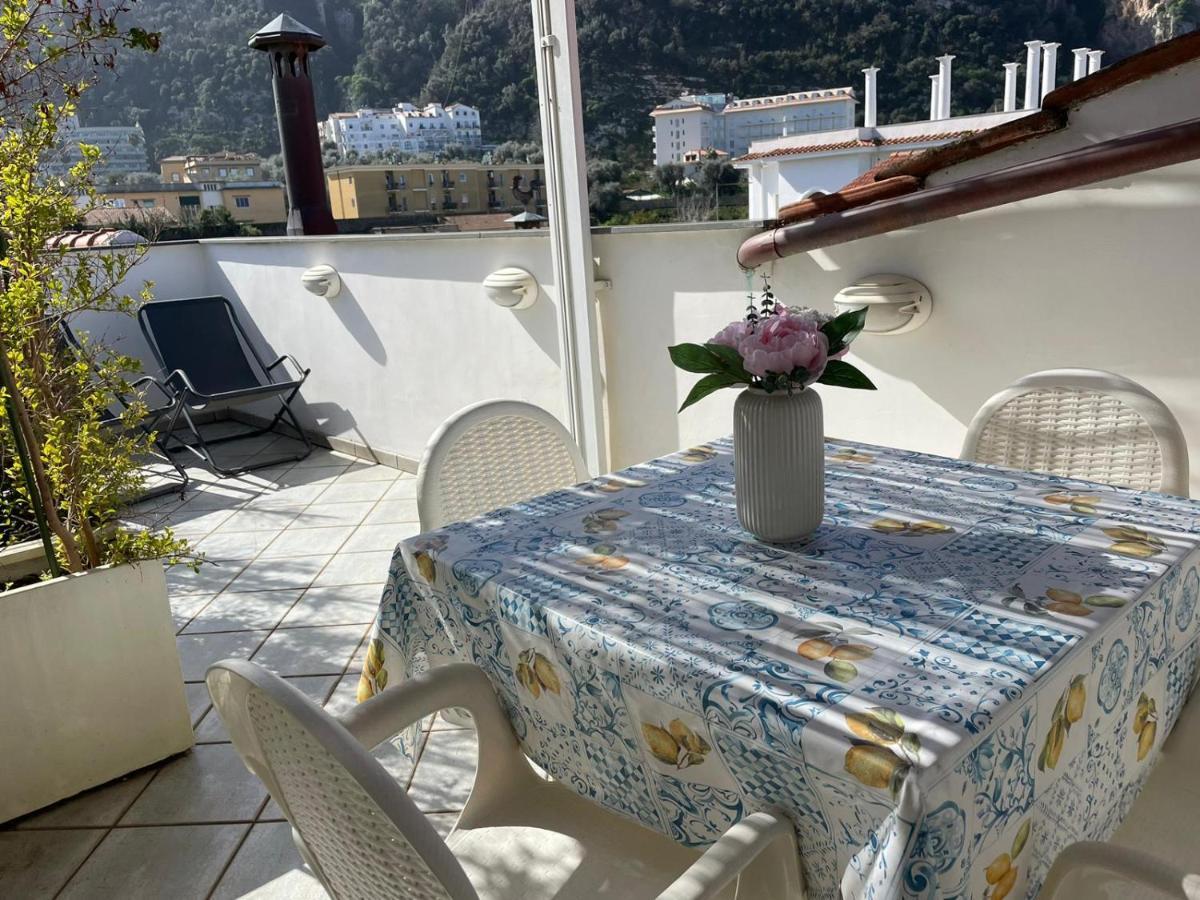 Don Valerio Sorrento Apartment Екстериор снимка